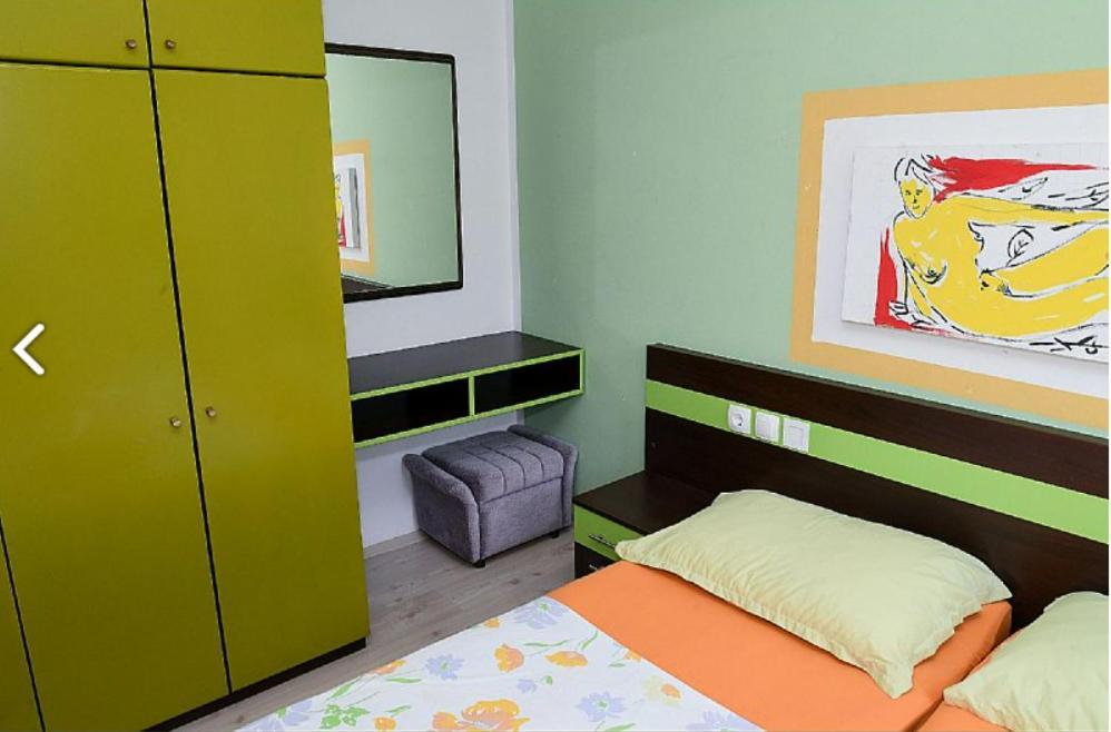 Apartments Dvori Novalja Bagian luar foto